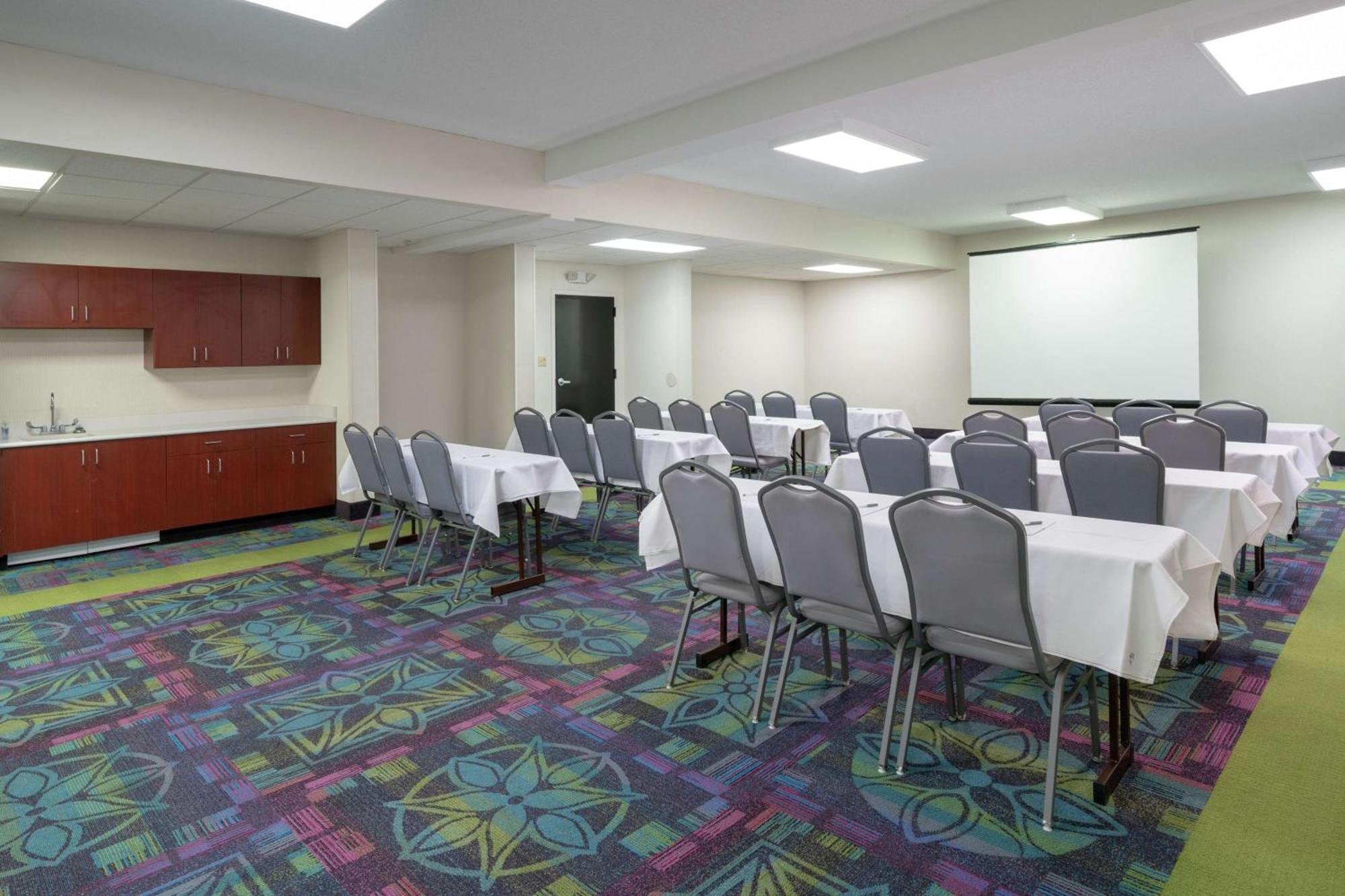 Hampton Inn Hopewell Fort Gregg-Adams מראה חיצוני תמונה