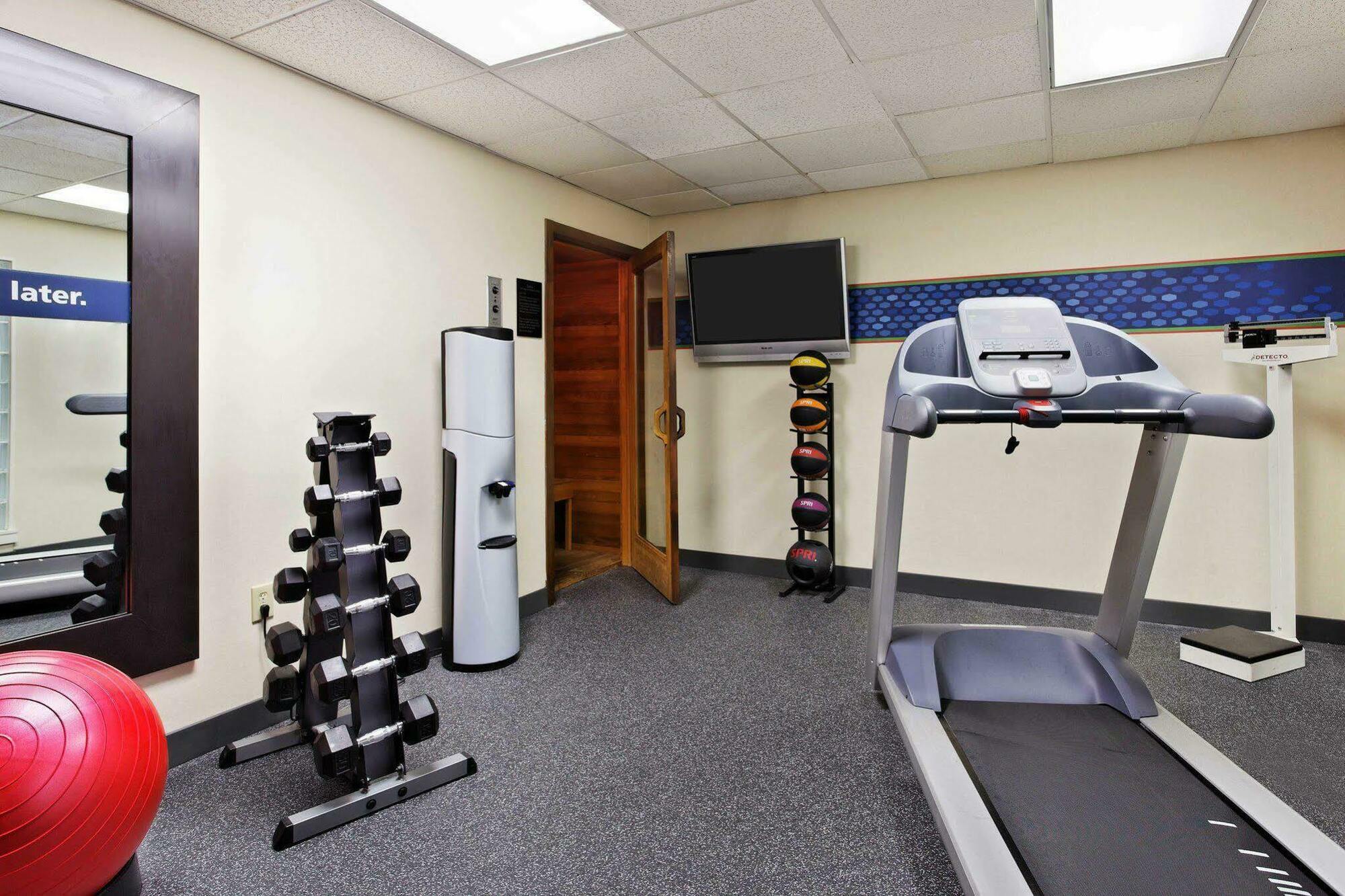 Hampton Inn Hopewell Fort Gregg-Adams מראה חיצוני תמונה